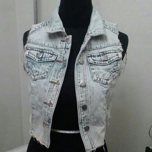 Thread & Supply Jackets & Coats - Awesome Acid Wash Denim Vest Thread & Supply Jackets & Coats - Awesome Acid Wash Denim Vest